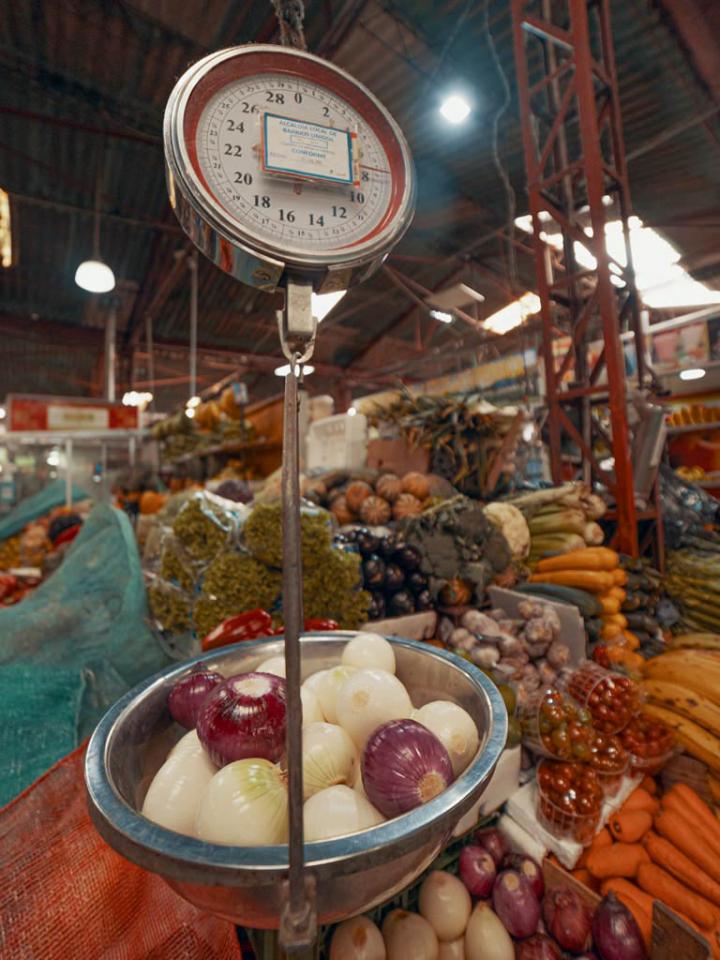 Variedad y tradición en la Plaza del 7 de Agosto