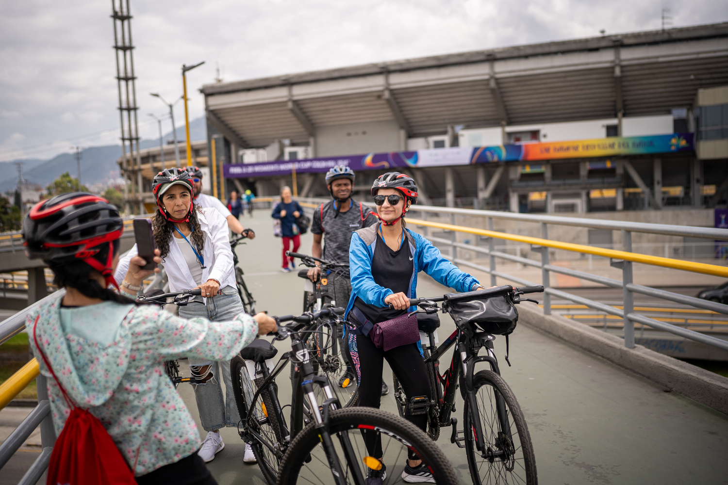 Conoce a Bogotá sobre ruedas, experrimenta todo lo que Bogotá te puede ofrecer de una manera saludable y distinta. 