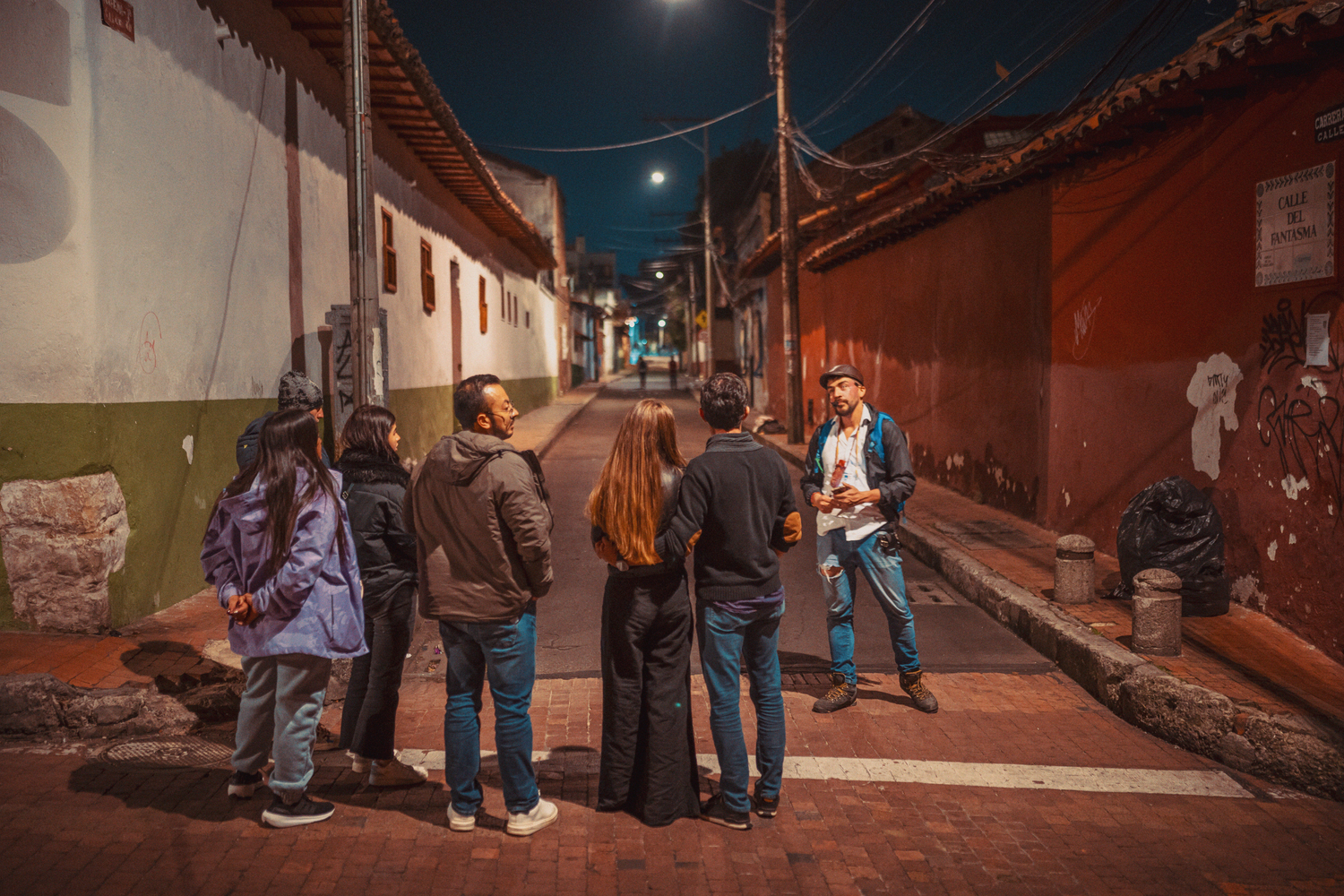 Tour original de fantasmas por La Candelaria, una experiencia espeluznante. Fotos: Diego Cuevas - IDT