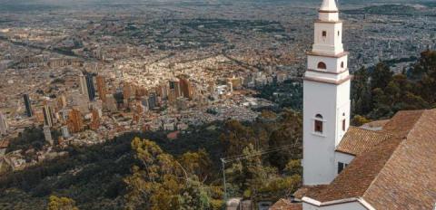 Celebremos en la casa de los viajeros del mundo: el Día Internacional del Turismo.