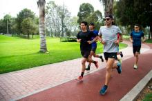 Los runners pueden disfrutar de distintos espacios naturales en medio de la ciudad. Foto: IDRD.